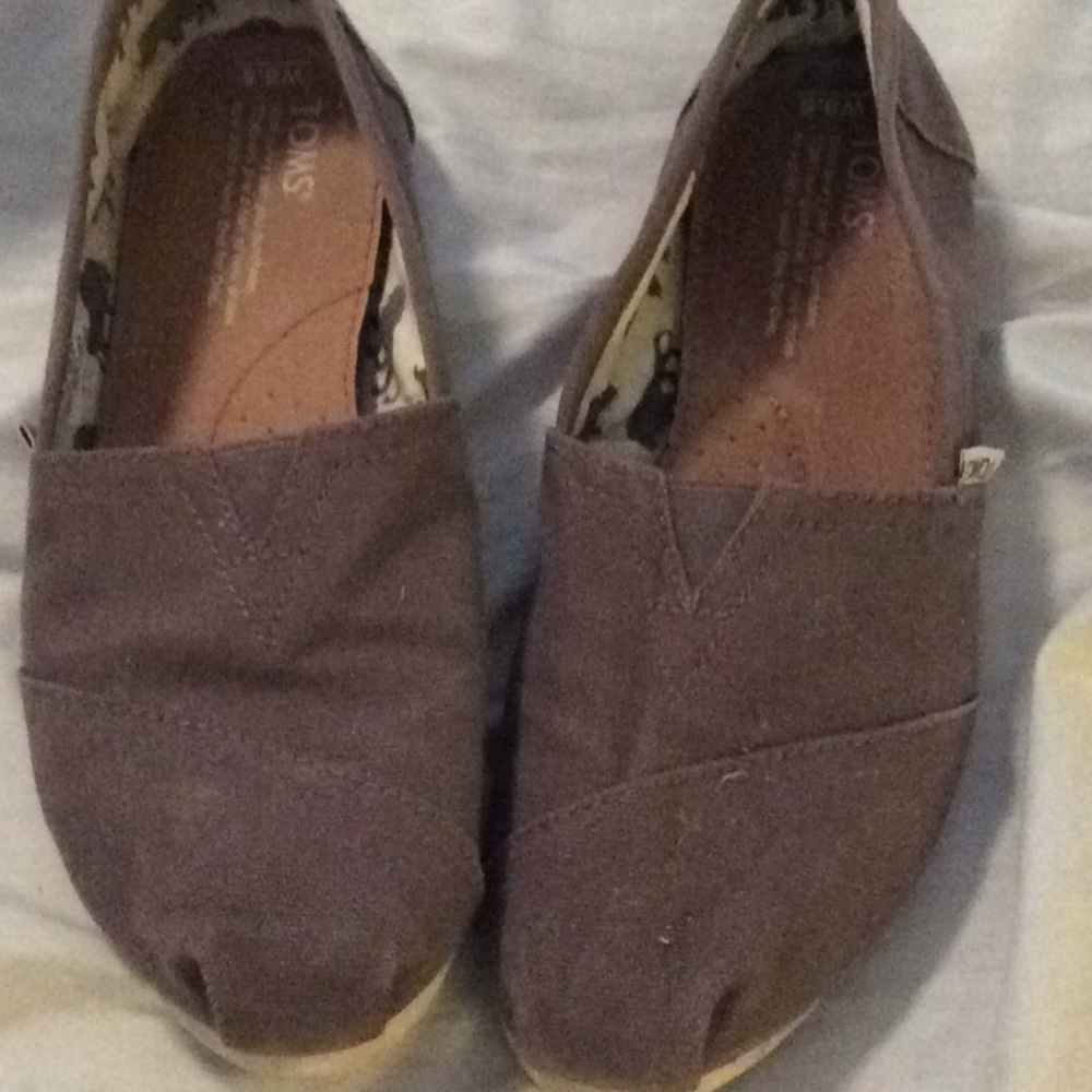 Grey canvas toms